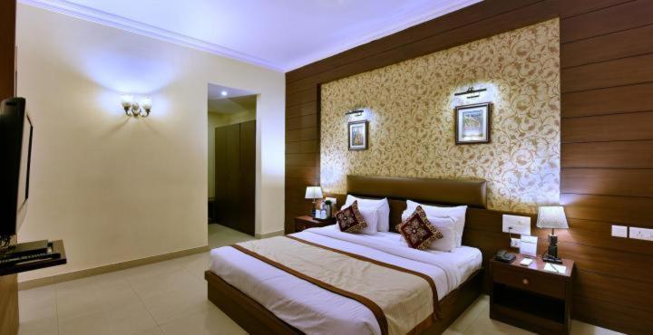 The Royal Retreat Hotel Ranchi Buitenkant foto