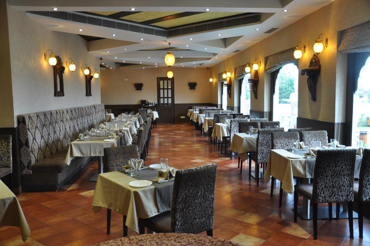 The Royal Retreat Hotel Ranchi Buitenkant foto